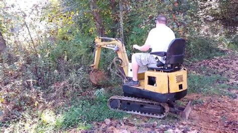 mini giant excavator n220 model 124175 leaking hydraulics|mini excavator leak repair.